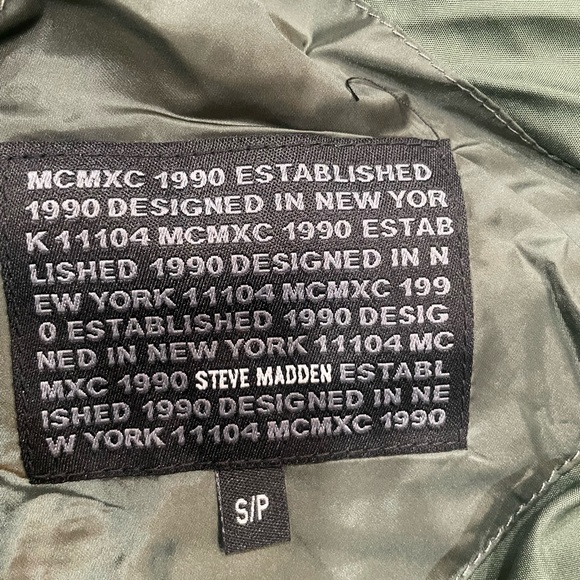 Steve Madden Forest Green Hooded Waist Pocket Puffer - Women - Picture 4 of 9